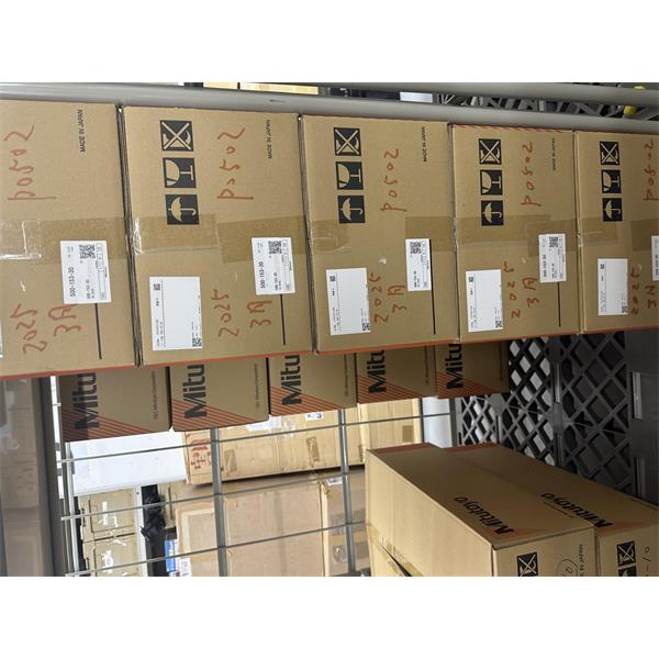 日本MITUTOYO三豐數(shù)顯高度尺192-664-10